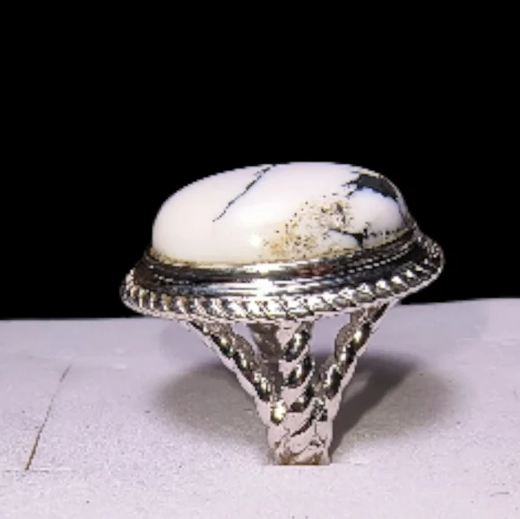 White Buffalo And Sterling Silver Chunky Ring NWOT - Picture 7 of 10